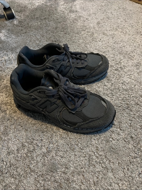 New Balance Other - New Balance 2002r